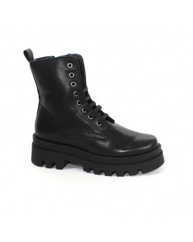 bota track negra