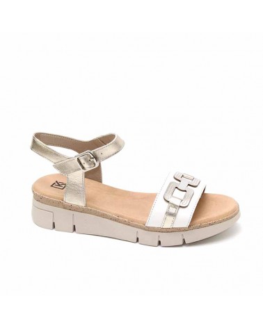 Sandalia en piel combinado...